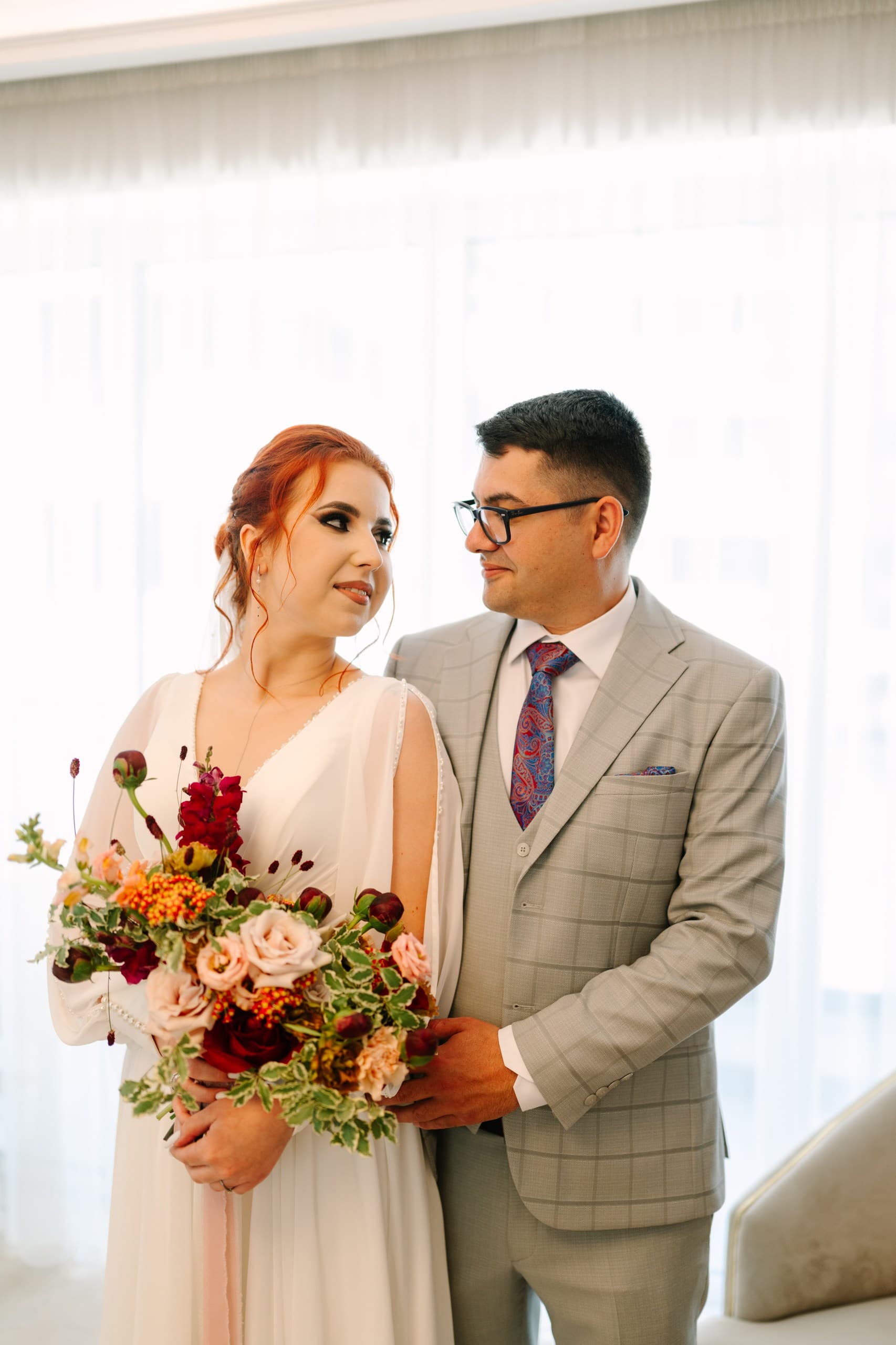 Decor floral de nuntă — Nuntă în culori