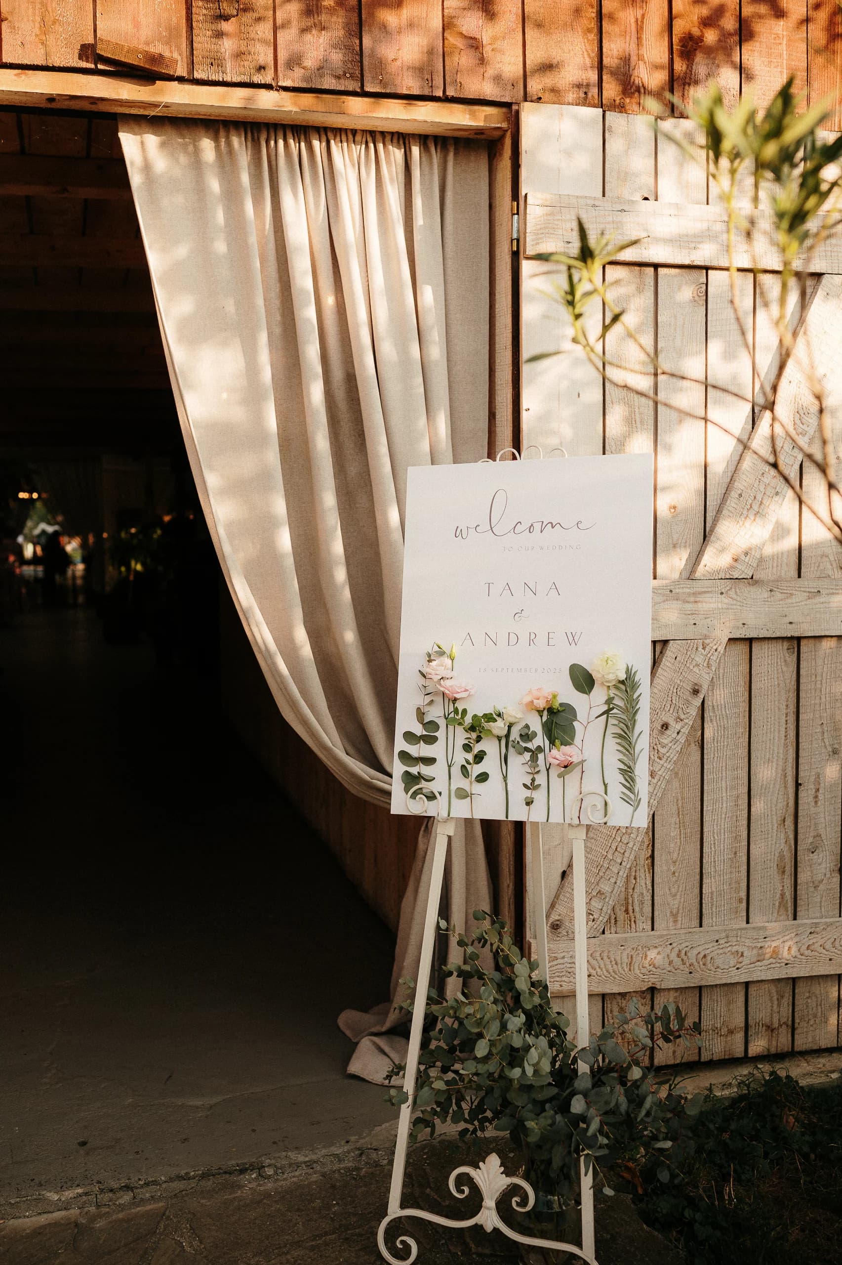 Decor floral — Nuntă în natură